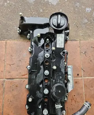 Opel Astra K Rocker cam cover 55598449