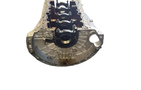 Mercedes-Benz C W205 Engine block 