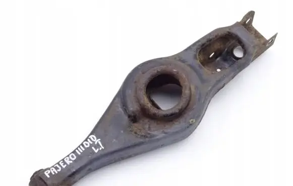 Mitsubishi Pajero Rear control arm