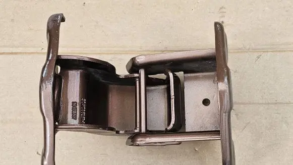 Renault Trafic III (X82) Rear door lower hinge 904108626r