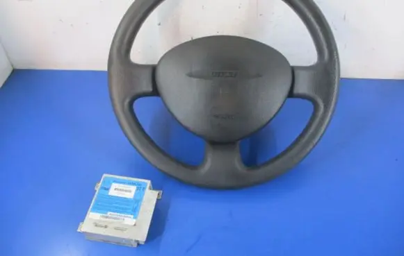 Fiat Punto (188) Steering wheel