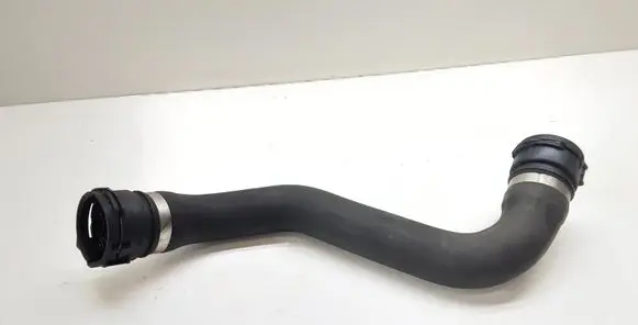 BMW X3 E83 Engine coolant pipe/hose