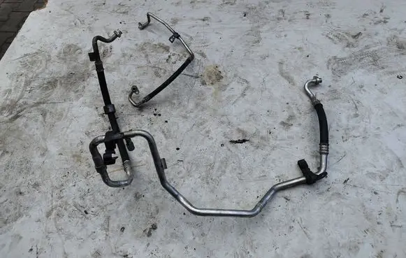 Peugeot 308 Air conditioning (A/C) pipe/hose 