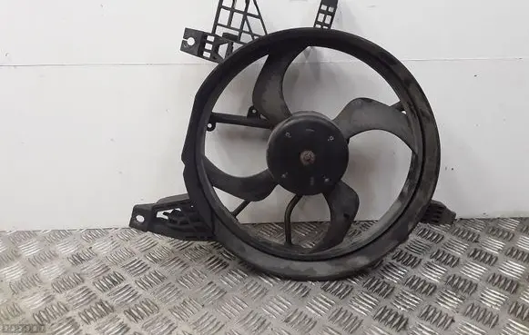 Nissan Micra C+C Electric radiator cooling fan 1831572016