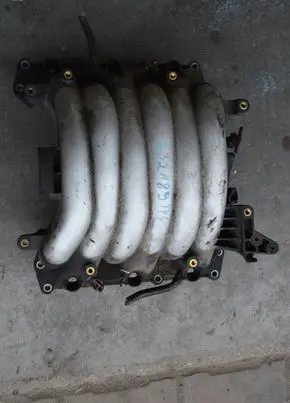 Audi A6 S6 C5 4B Intake manifold 078133223BE 2900308869 PA66GF3