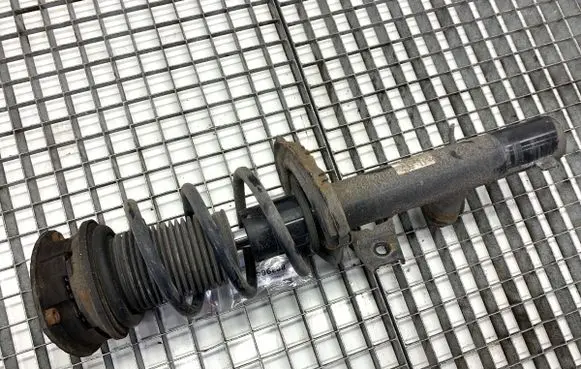 Seat Leon (5F) Front shock absorber/damper 5Q0413031FM
