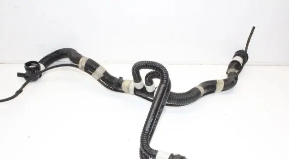 Tesla Model 3 Engine coolant pipe/hose 110157900A