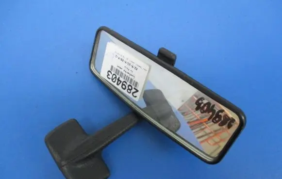 Volkswagen Polo II 86C 2F Rear view mirror (interior)