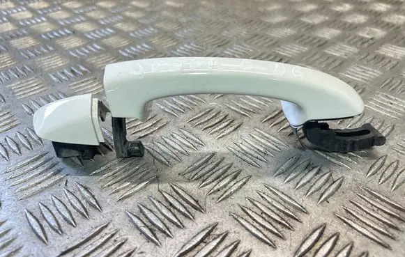 Skoda Superb B6 (3T) Front door exterior handle 1K8837206E