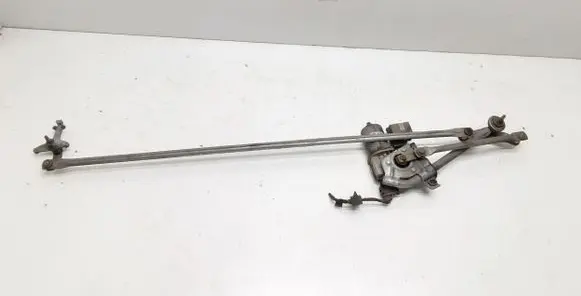 Front wiper linkage and motor