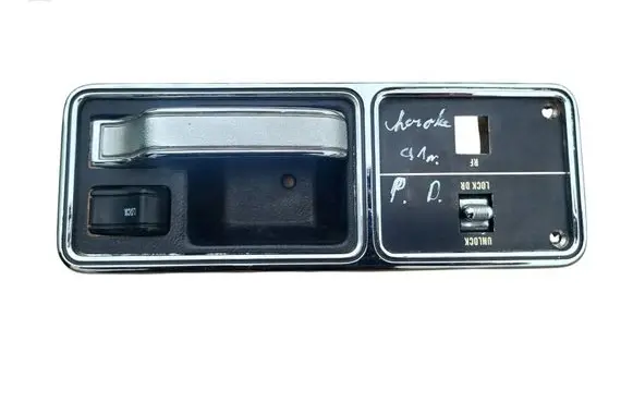 Front door interior handle