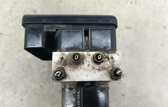 Seat Altea XL ABS Pump 1K0614517N