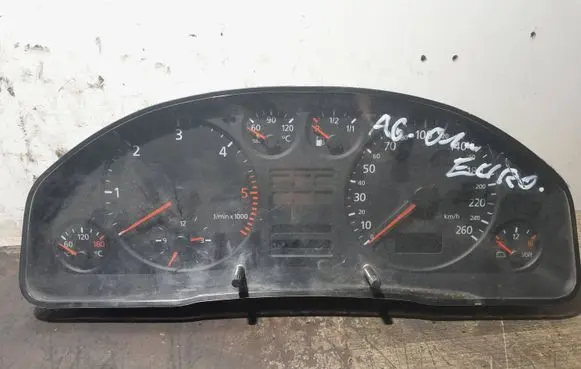Audi A6 S6 C5 4B Speedometer (instrument cluster) 4B0919860E