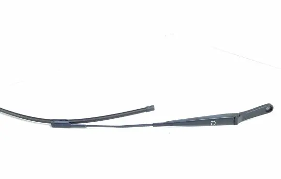 Audi Q3 8U Front wiper blade arm 8U1955408