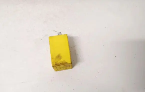 Renault Laguna I Other relay 7700844035