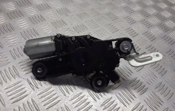 Mazda 3 I Wiper motor 0390201588