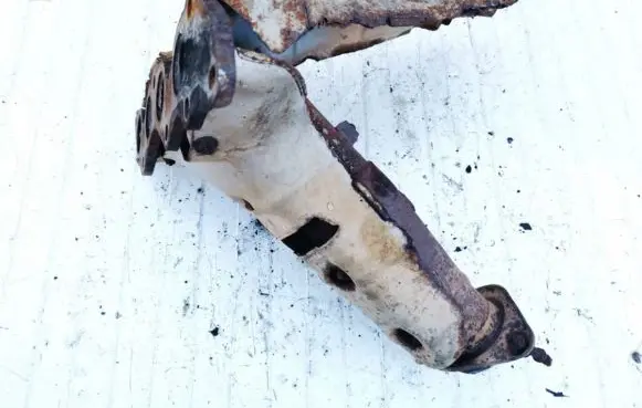 Mazda 6 Exhaust manifold