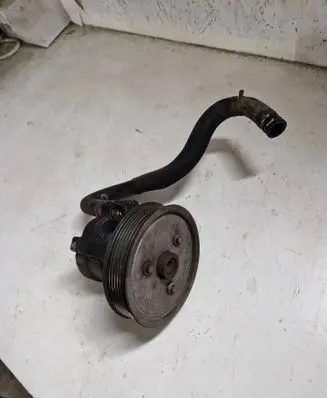 Renault Espace - Grand espace IV Power steering pump
