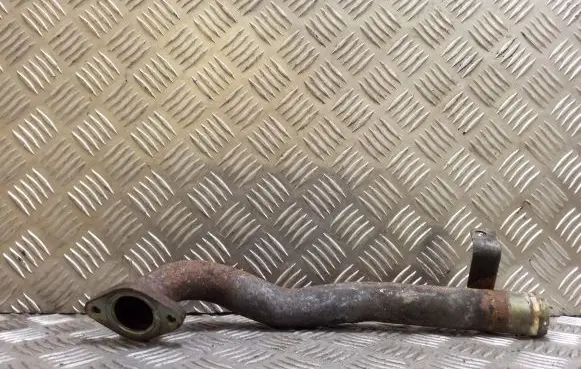 Nissan X-Trail T30 Engine coolant pipe/hose