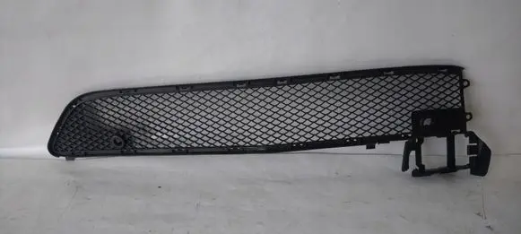 Mercedes-Benz B W246 W242 Front bumper lower grill A2468852222