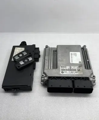 BMW 5 E60 E61 Engine ECU kit and lock set 0281012190 7802266