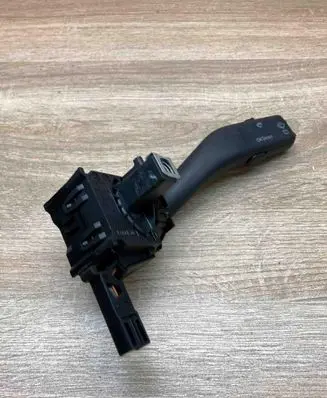 Volkswagen Caddy Wiper control stalk 1K0953519A Used
