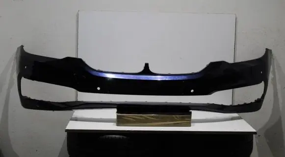 BMW 5 G30 G31 Front bumper 7385336 72758411 5111