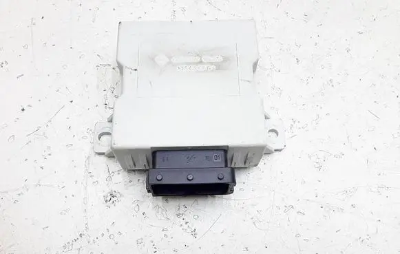 Toyota Corolla Verso AR10 Window wiper relay 150696