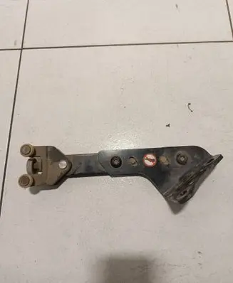 Toyota Proace Sliding door lower roller guide/hinge 98080759 97969M0317B