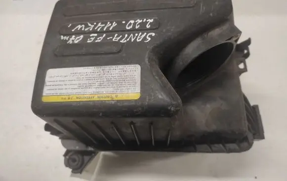 Hyundai Santa Fe Air filter box 281102B200C03