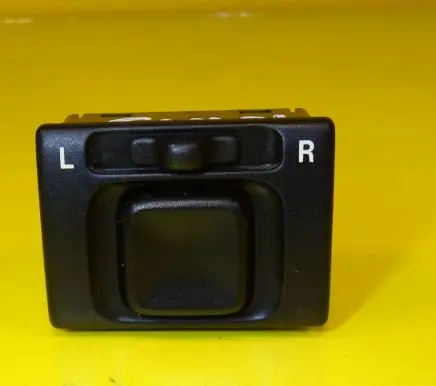 Suzuki Ignis Wing mirror switch