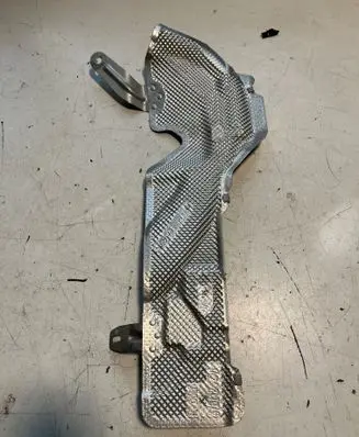BMW 5 F10 F11 Heat shield in engine bay 7193523 24640010 AW99597