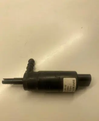 BMW 3 E90 E91 Windshield washer spray nozzle 13264010 1203CZ 8377430