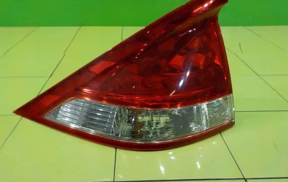 Honda Insight Rear/tail lights 