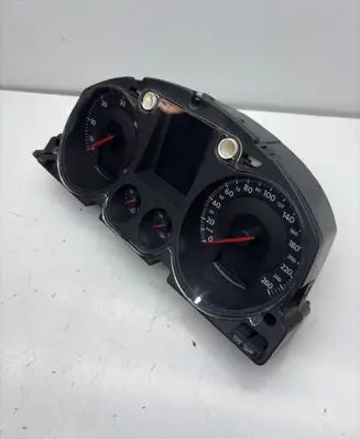 Volkswagen PASSAT B6 Speedometer (instrument cluster) A2C53106067