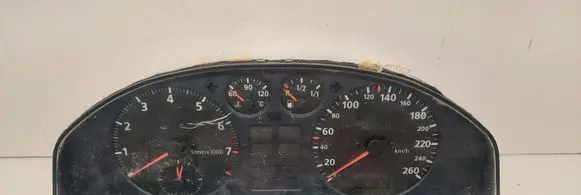 Audi A4 S4 B5 8D Speedometer (instrument cluster)