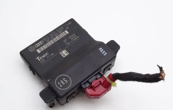 Seat Leon (1P) Gateway control module 1K0907530F