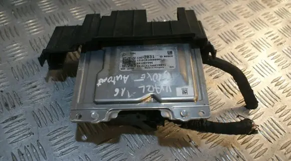 Opel Karl Engine control unit/module 12677831
