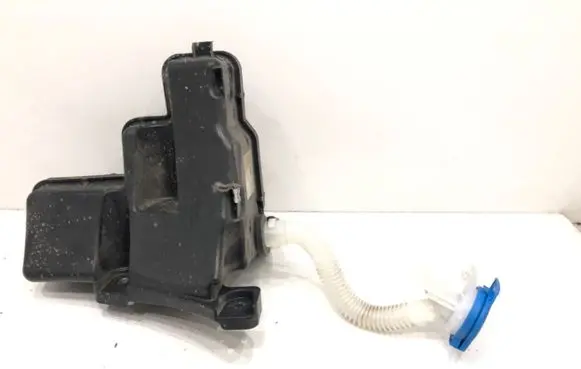 Volkswagen Polo VI Windshield washer fluid reservoir/tank 2Q0955453F