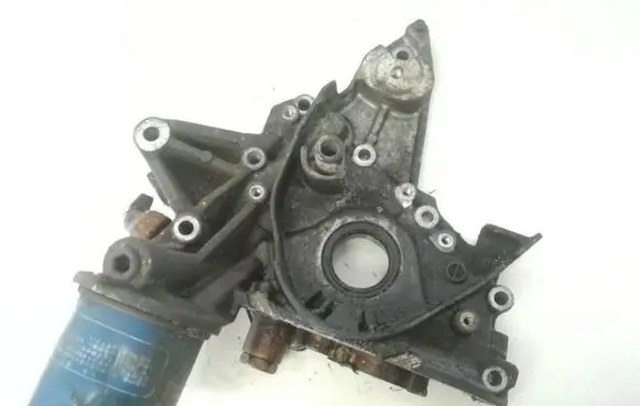 Mitsubishi Carisma Oil pump 