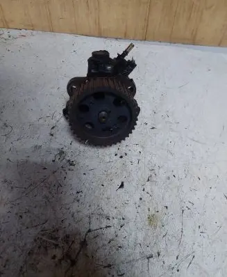 Alfa Romeo 159 Fuel injection high pressure pump 0055205935 1779621 0445010150