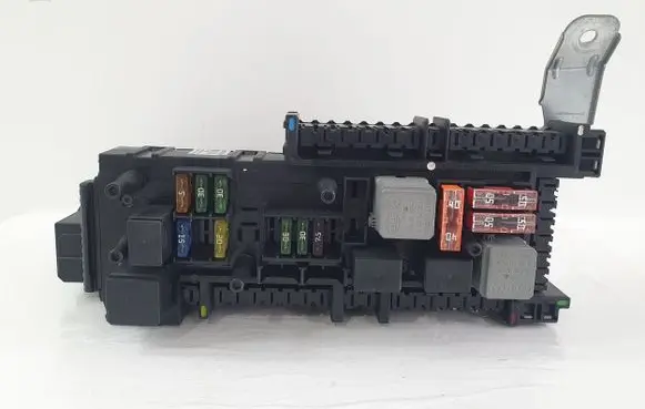 Mercedes-Benz C W204 Comfort/convenience module 2049001102 2045458932 2129022702