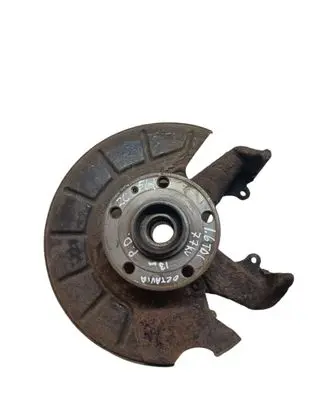 Skoda Octavia Mk2 (1Z) Front wheel hub