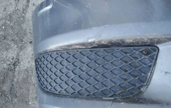 Mitsubishi Lancer X Front bumper lower grill