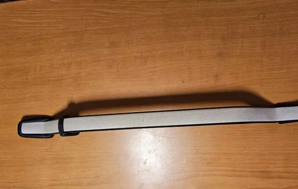 Mercedes-Benz 200 300 W123 Rear interior roof grab handle