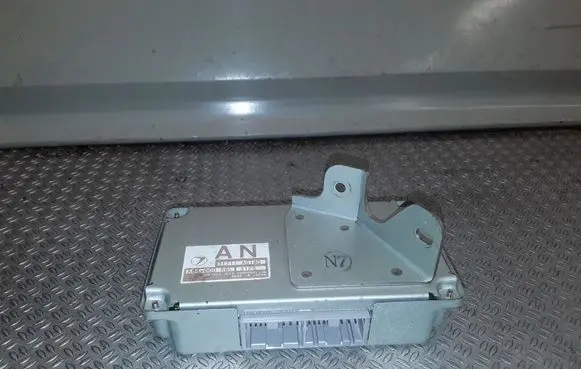 Subaru Forester SG Gearbox control unit/module 31711AG140 A64000R8L