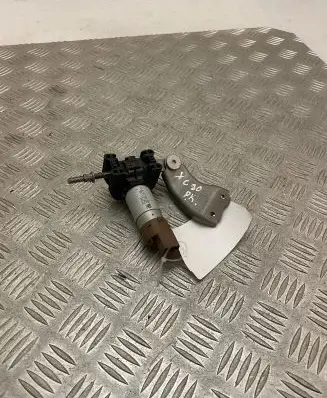 Volvo XC90 Seat adjustment motor C06710106