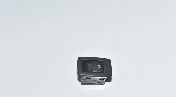 BMW 2 F46 Other switches/knobs/shifts 9290728 61319290728