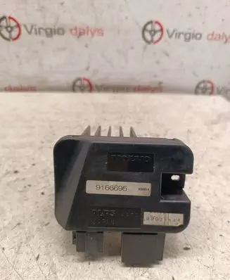 Volvo C70 Heater blower motor/fan resistor 9166595