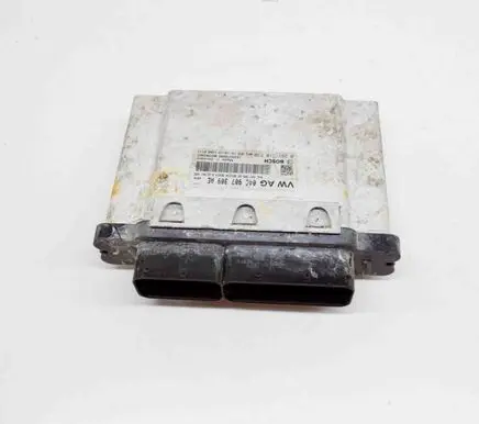 Volkswagen Polo V 6R Engine control unit/module 0261S10530 04C907309AE